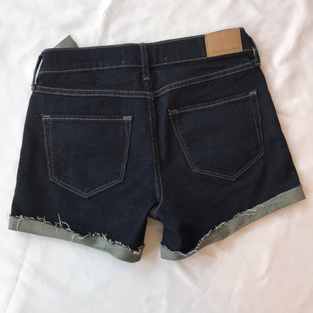 NWT Ambercrombie 000 low rise denim shorts - Picture 4 of 7